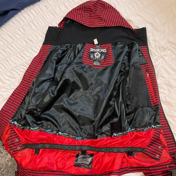 Sessions Snowboard Jacket - Picture 11 of 16